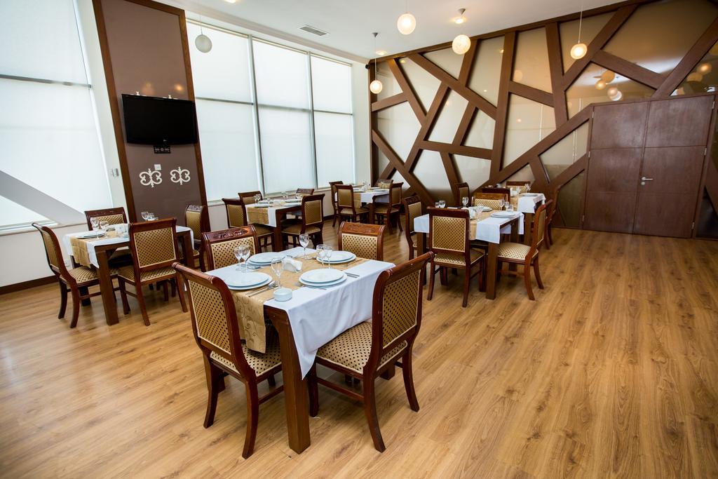 Caspian Business Hotel & Spa Baku Exterior photo
